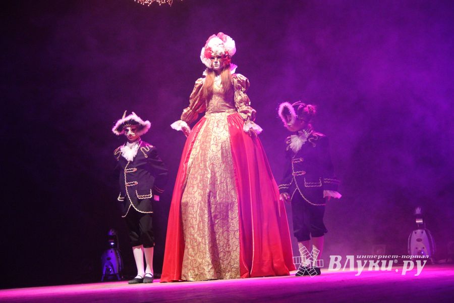 14 мая состоялся концерт хореографического коллектива «Созвездие» - «Бал» (ФОТО)