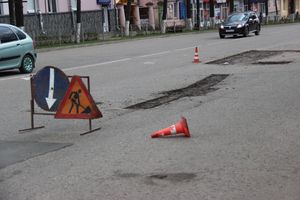 Водителей-великолучан просят быть повнимательнее на проспекте Ленина (ФОТО)