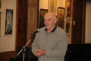 В Великих Луках состоялась презентация выставки художника Владимира Травкина (фото)