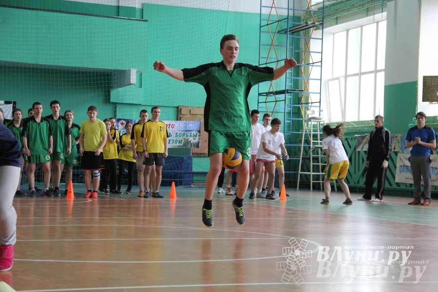 В Великих Луках прошли соревнования на Кубок Красного Креста