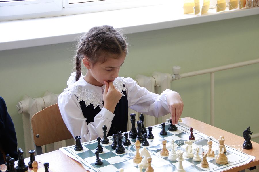 ​«Сказочные бои» прошли в великолукской школе № 13 (ФОТО)