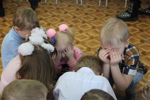 Малыши сада №1 поздравили мам и бабушек с 8 марта