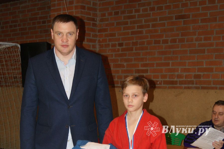Великолучане завоевали призовые места на турнире по самбо «Память» (ФОТО)
