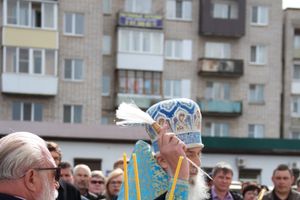 Новую часовню Покрова Богоматери освятили сегодня в заречном районе Великих Лук (ФОТО)