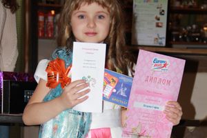 Стала известна победительница конкурса «Маленькая Красавица Великие Луки 2014» (фото)