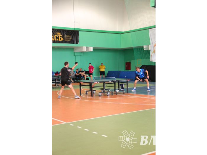 Настольный теннис