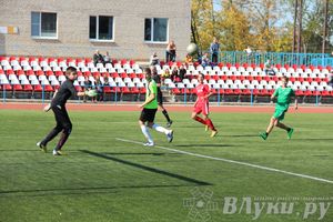 В Великих Луках завершился открытый турнир по футболу памяти М. Ф. Хренова (фото)