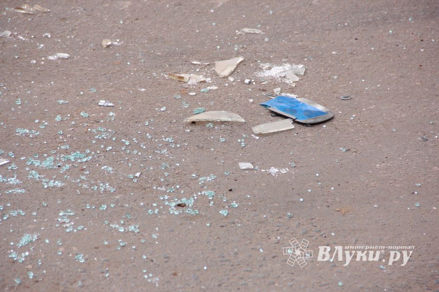 ДТП на Октябрьском в Великих Луках (ФОТО)
