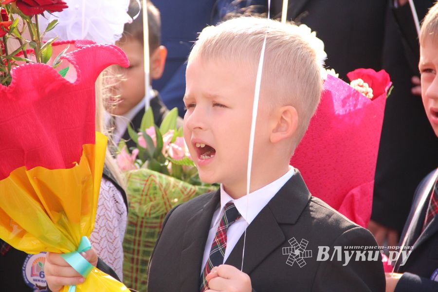 В Великих Луках открыли новый корпус школы №6 (ФОТО)