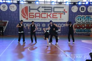 В Великих Луках прошли финальные игры Чемпионата ШБЛ «КЭС-БАСКЕТ» (фото)