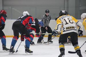 Великолукский «Экспресс» одержал победу в игре с псковскими «Медведями» (ФОТО)