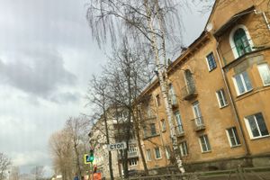 Фотофакт: ремонт крыши в доме на пр-те Гагарина