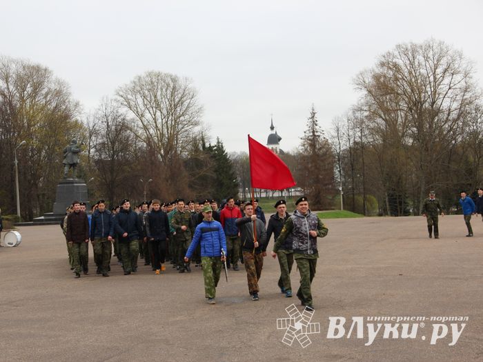 8 лицей готовится к параду 9 мая (ФОТО)