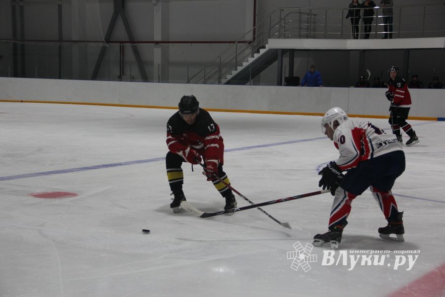 Уверенная победа «Экспресса» на ледовой арене (ФОТО)