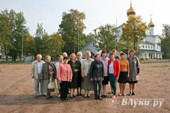 Себежская таможня организовала для ветеранов паломническую поездку в Спасо-Елеазаровский монастырь (фото)
