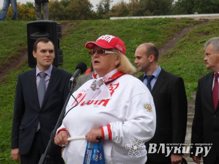 Великие Луки встретили олимпийских чемпионов (ФОТО)