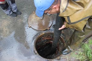 На пр. Гагарина устраняют аварию на водопроводе (ФОТО)