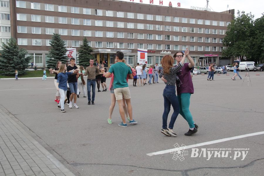 Репетиция вальса