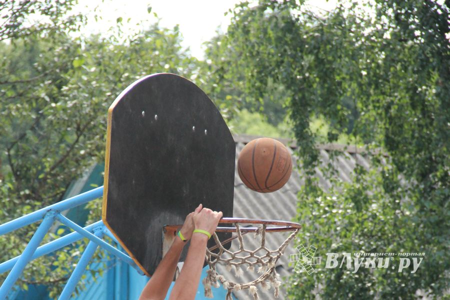 «Великие Луки — град спортивный»