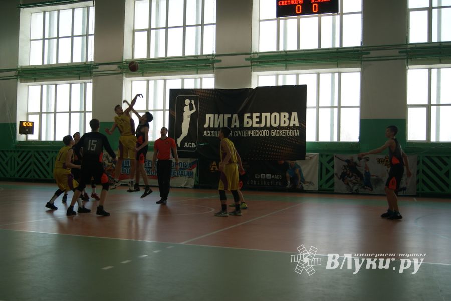 Великолучане завоевали бронзу на Международном турнире по баскетболу (ФОТО)