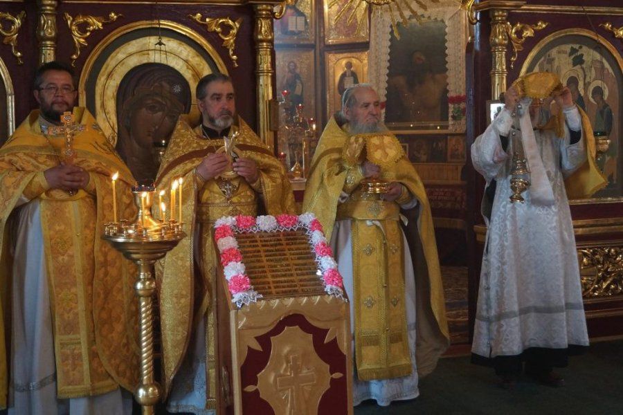 Старейший клирик Великолукской епархии отметил 80-ти летний юбилей (ФОТО)