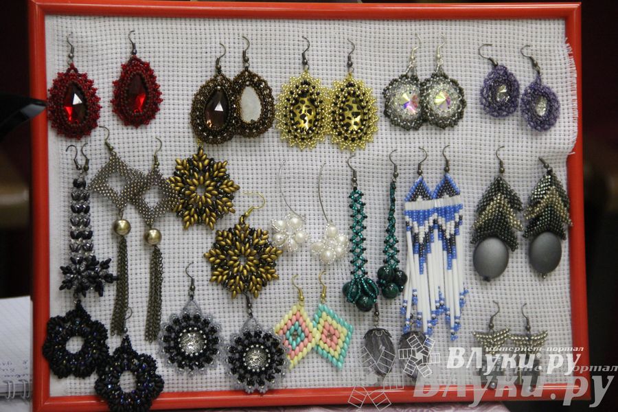 Выставка-ярмарка  «Волшебный сундучок»