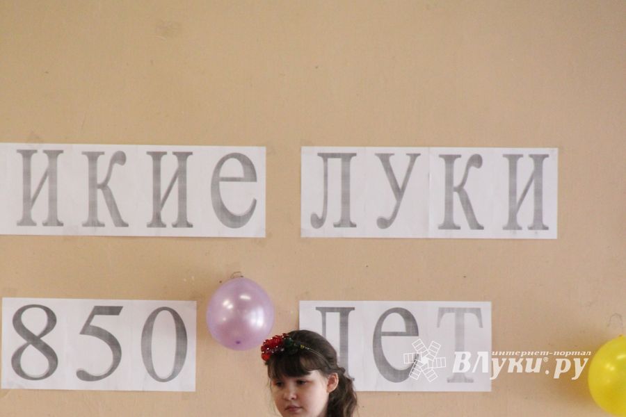 «Мой город Великие Луки — город фонтанов и шаров» (фото)