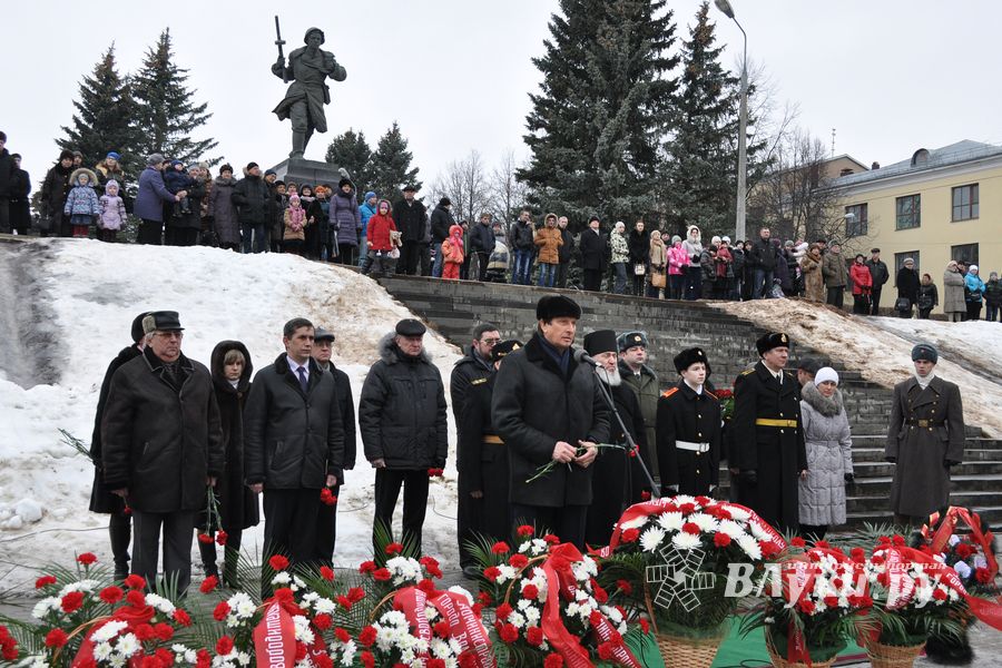 ​Великие Луки встретили 72-ю годовщину со Дня освобождения города от немецко-фашистских захватчиков (фото)