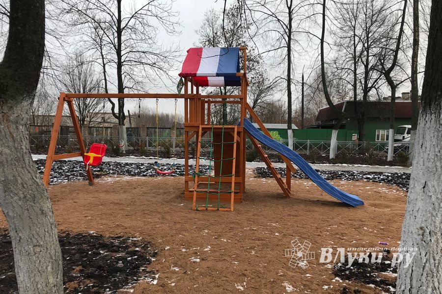 Обновлённый сквер на Гагарина ждёт весны (ФОТО)