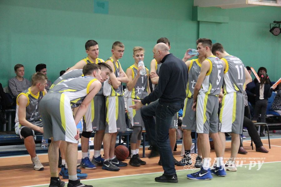 Великолучане стали вторыми в региональном финале Чемпионата ШБЛ «КЭС-БАСКЕТ» (ФОТО)