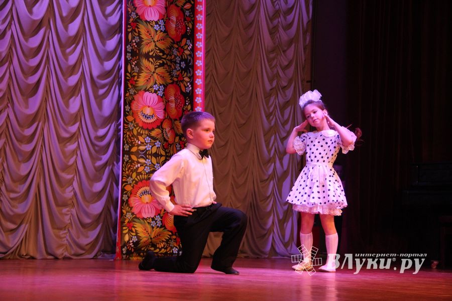 «Великолукская Веснянка»: детские сады 