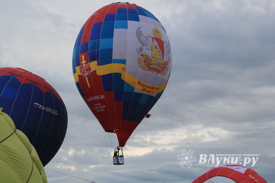 Спортивный полет над Великими Луками (ФОТО)