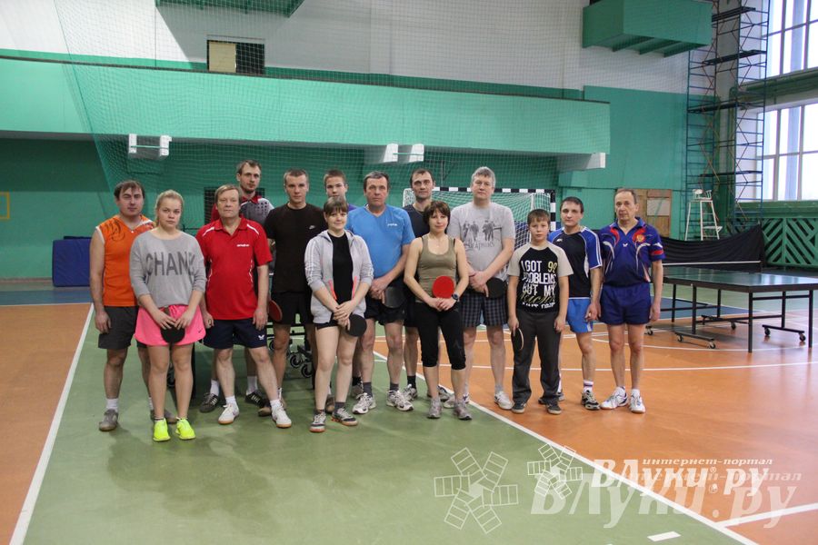 В Великих Луках состоялся турнир по настольному теннису (фото)
