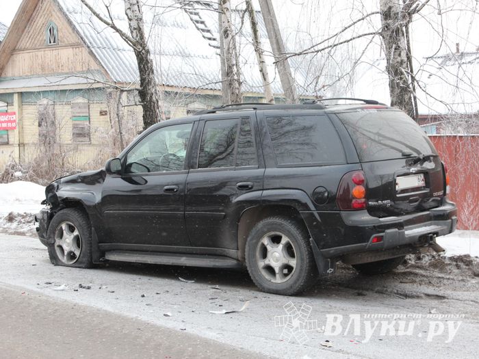 ДТП в районе улицы 3-й Уд. Армии (ФОТО)
