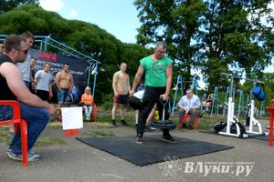 В Великих Луках прошел Всероссийский олимпийский день (фото)