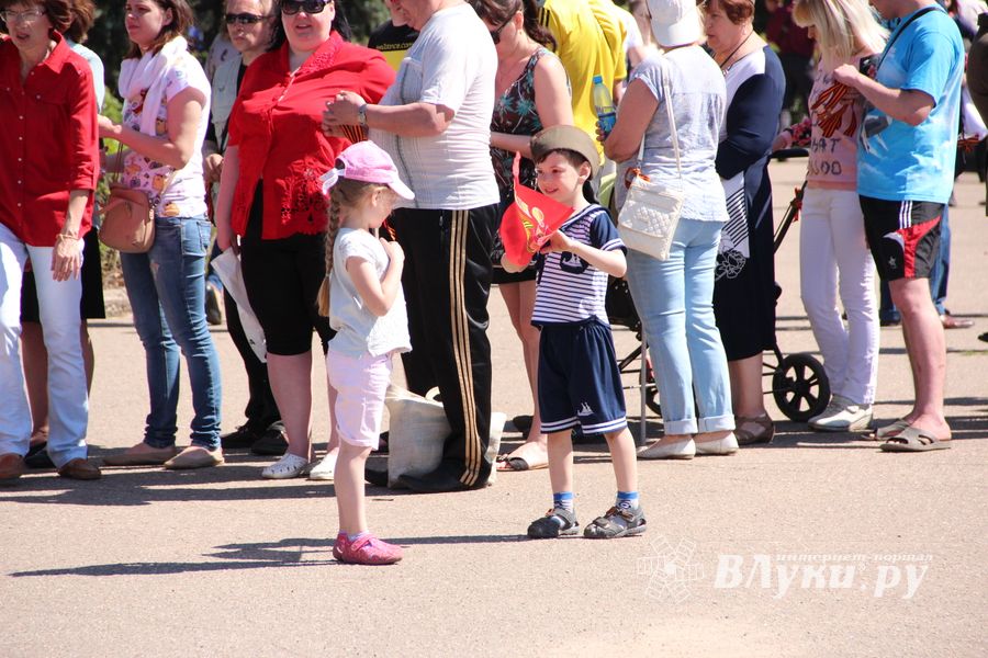 Великолучане отпраздновали День победы (ФОТО)