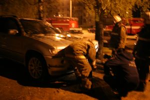 На Дружбе загорелся BMW