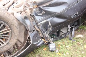 В Великих Луках девушка перевернулась на «Subaru» (ФОТО)