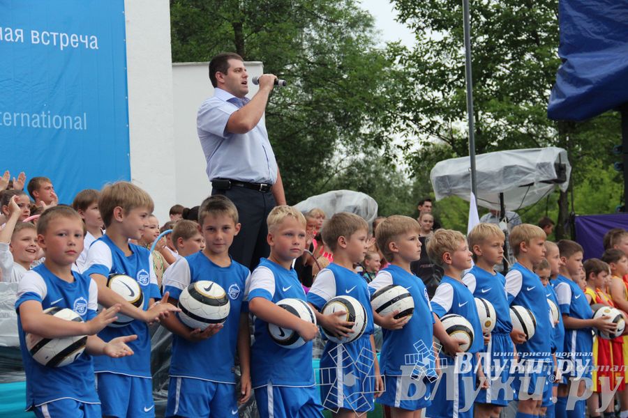 Открытие 18-й Международной встречи воздухоплавателей в Великих Луках (часть 2)