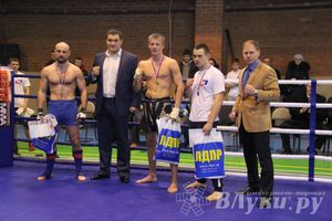 В Великих Луках прошел межрегиональный Открытый Кубок по смешанному боевому единоборству (фото)