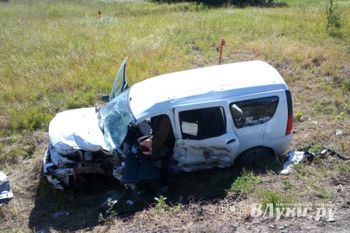 Один человек погиб в результате столкновения четырех легковушек в Псковской области (фото)