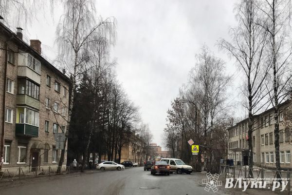 В Великих Луках произошло ДТП (ФОТО)