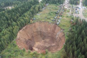 Провал в Соликамске за девять месяцев увеличился в 25 раз (фото)