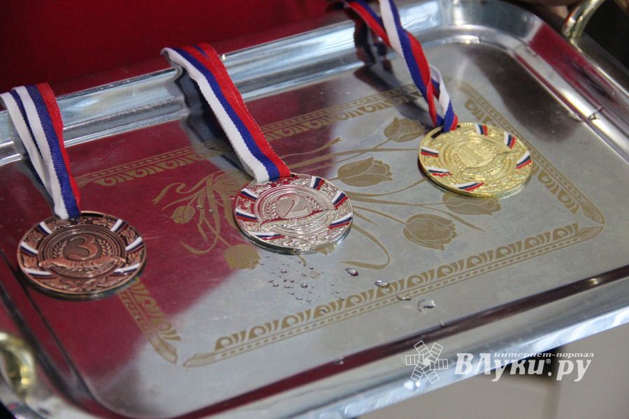 В Великих Луках прошло Первенство города по плаванию (ФОТО)