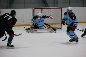 Великолукские хоккеисты в шаге от финала (ФОТО)