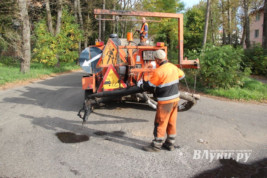 На Нелидовской затруднено движение (ФОТО)