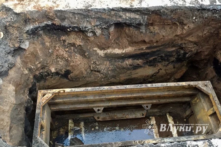 Ул. К. Либкнехта в Великих Луках перекрыта (ФОТО)