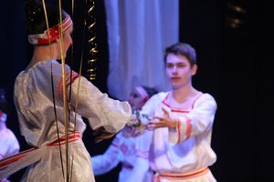 В Великих Луках прошел фестиваль «РЖД зажигает звезды» (фото)