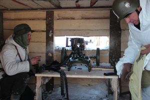 В Великих Луках реконструировали подвиг Александра Матросова (12+)(ФОТО)