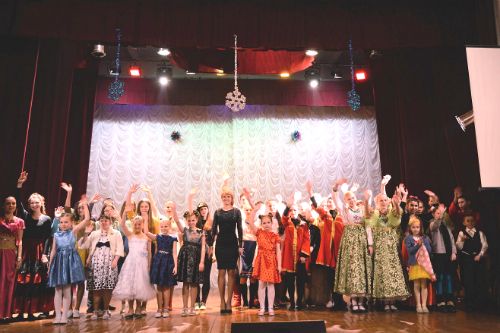 В Великолукском районе состоялся концерт районного фестиваля детского творчества «Юные таланты 21 века» (ФОТО)